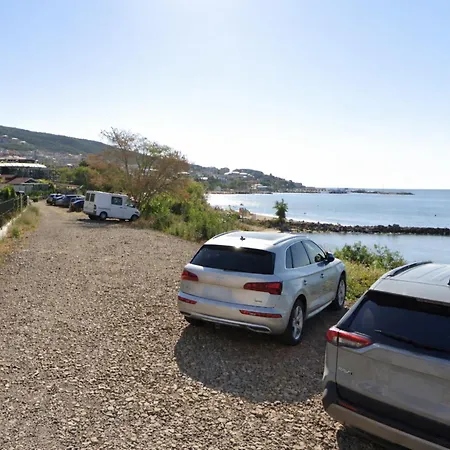 Apartament Royal Bay-i Seaview *