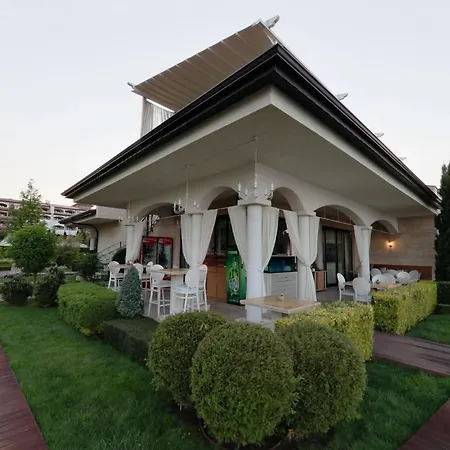 Royal Bay-i Seaview Sveti Vlas