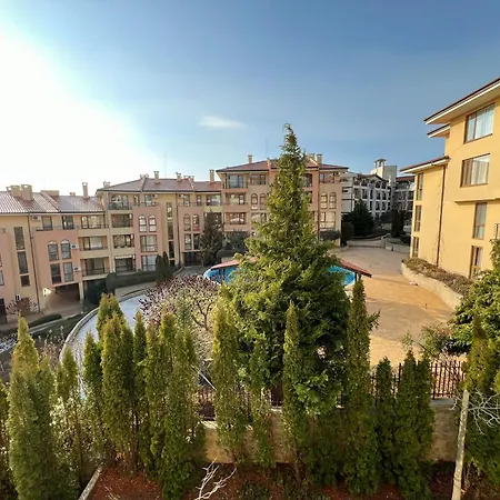 Royal Bay-i Seaview Szveti Vlasz