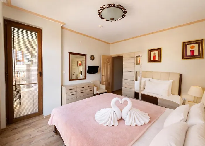 Royal Bay-i Seaview * Sveti Vlas